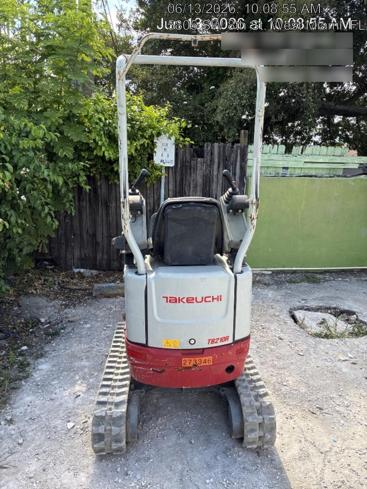 2022 TAKEUCHI TB210R