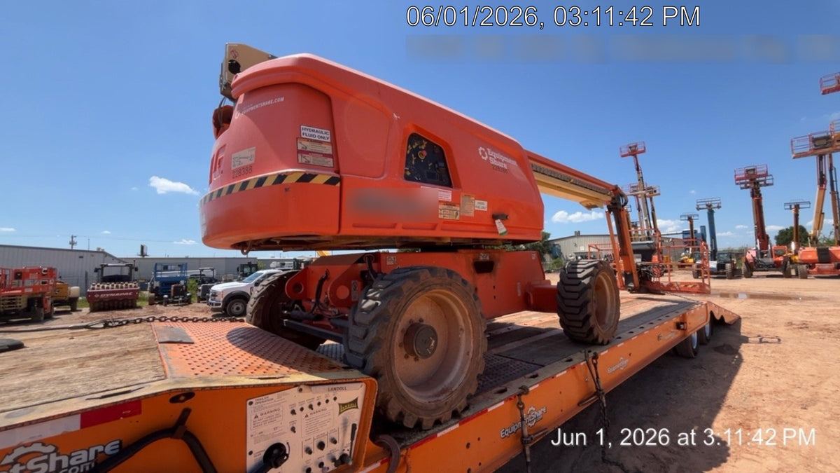 2022 JLG 660SJ