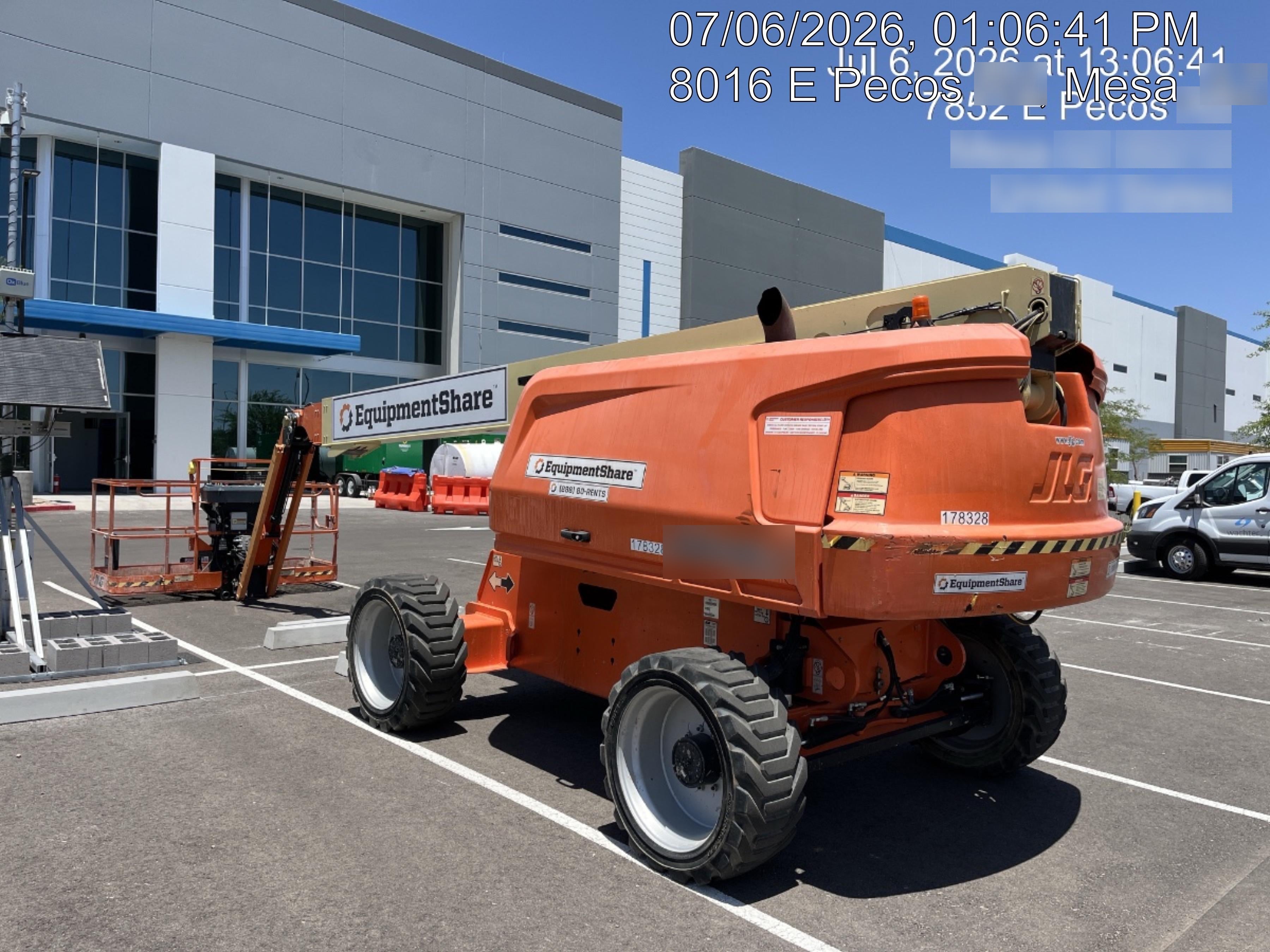 2021 JLG 660SJ