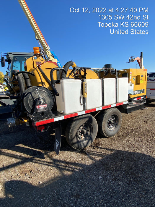 2022 Vac-Tron LP573XDT T4 Koehler Diesel Engine, 500 Gallon Debris Tank, x2 100 Gallon Water Tanks