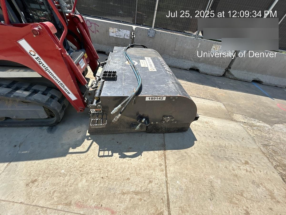 2021 PALADIN Sweepster SB72