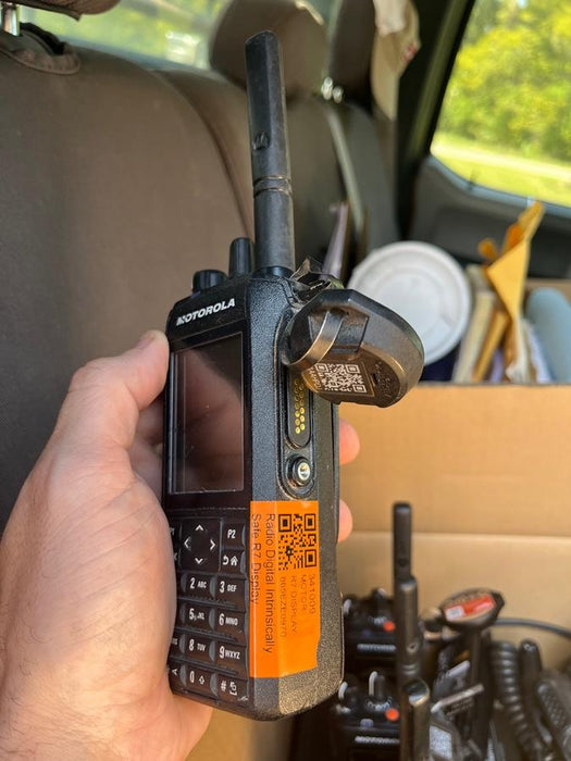 2023 MOTOROLA R7 DISPLAY