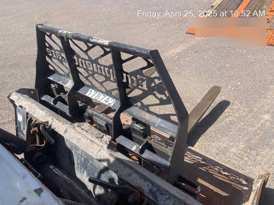 2021 PALADIN 48" Pallet Forks - Paladin