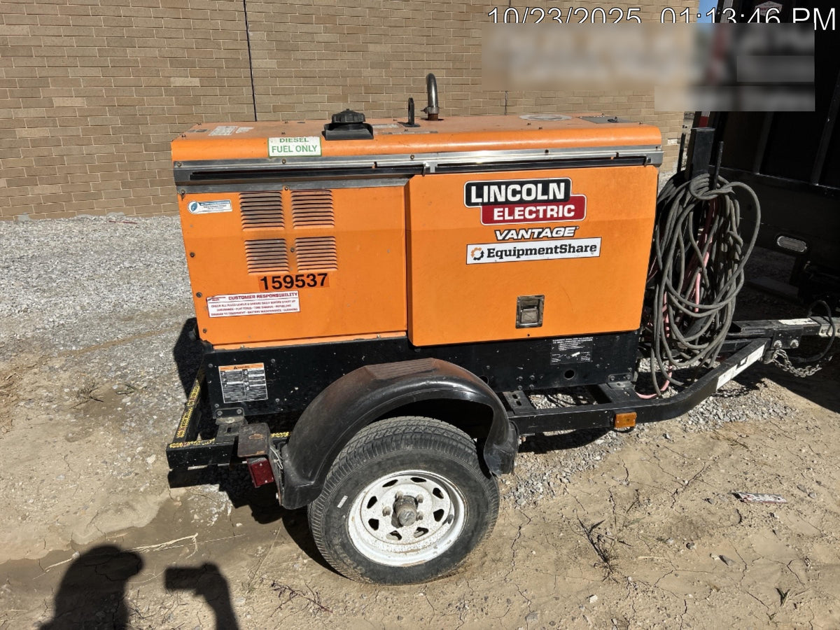 2021 Lincoln Electric Vantage 322 Vantage 322 Ready Pak 3 w/ Decals, ORANGE (includes trailer, cable rack, fender light kit) NO Telematics