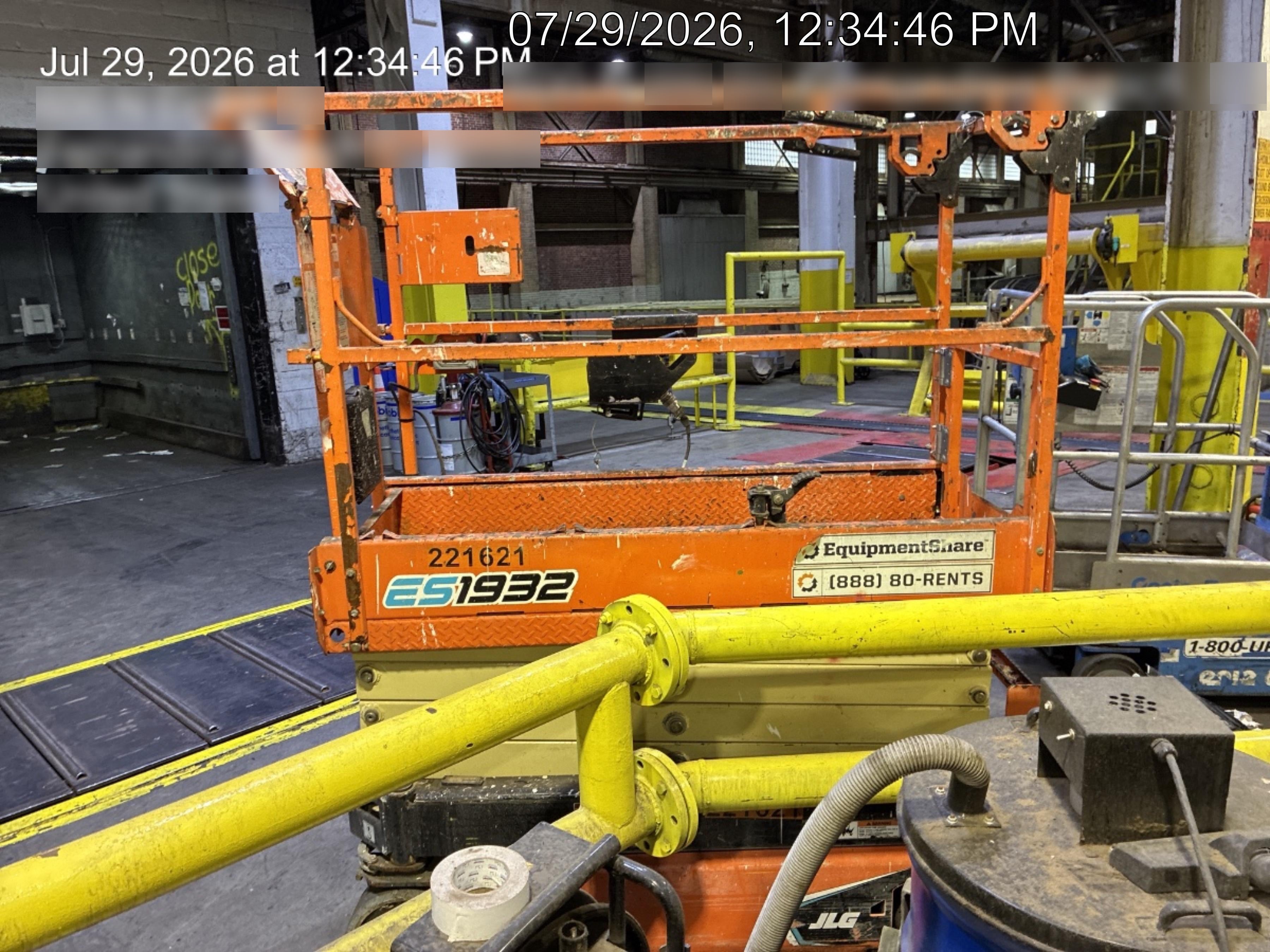 2022 JLG ES1932