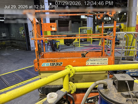 2022 JLG ES1932
