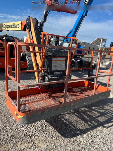 2023 JLG 600AJ
