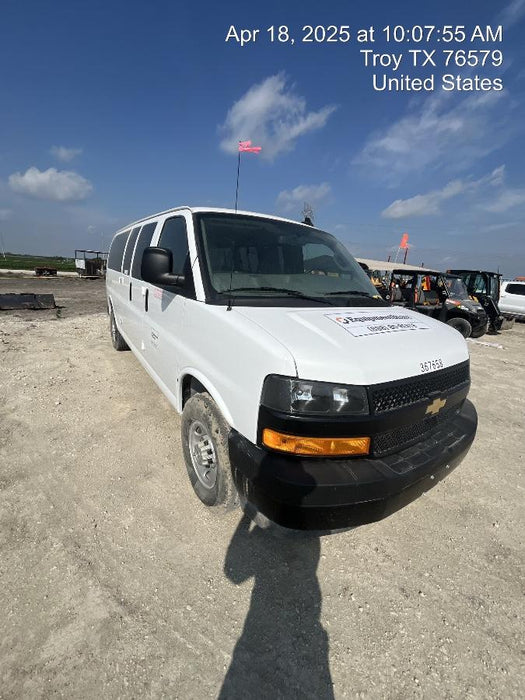 2023 CHEVROLET Express Van - Rental