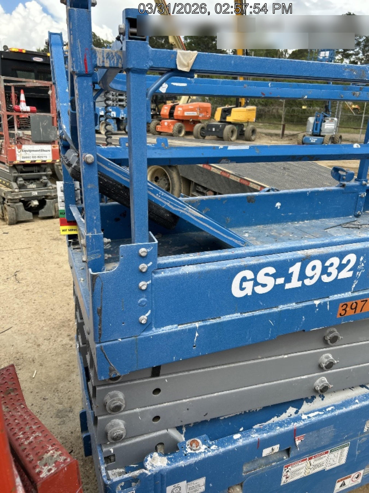 2023 GENIE GS-1932