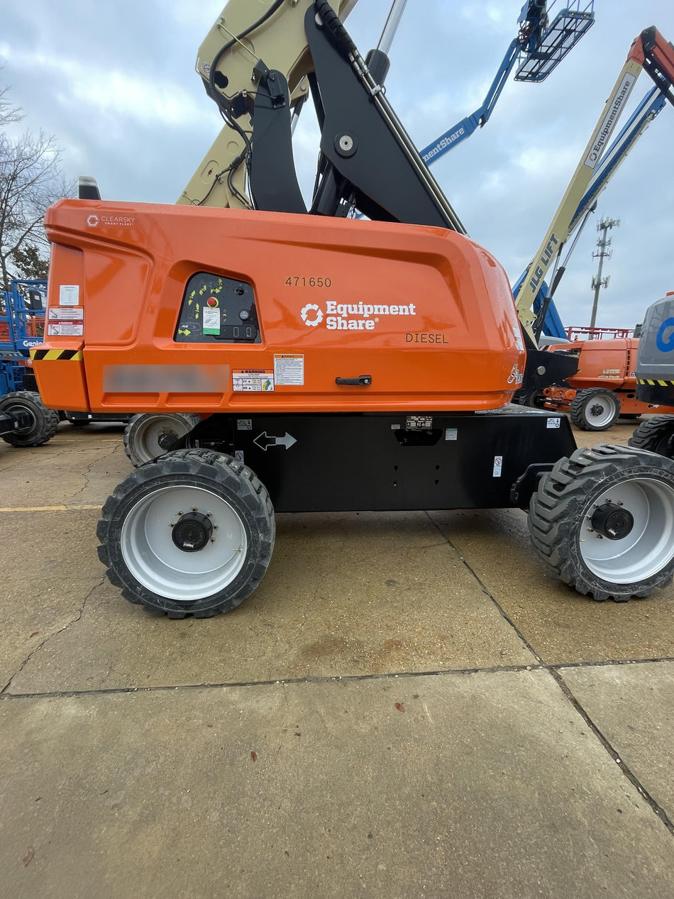 2024 JLG 660SJ
