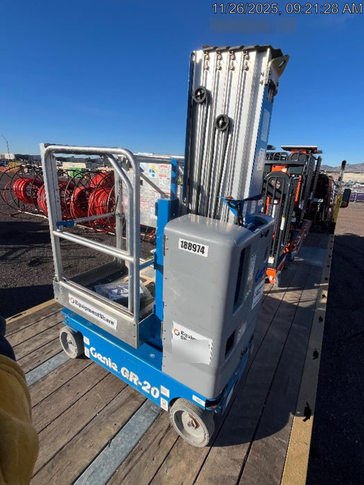 2021 GENIE GR-20