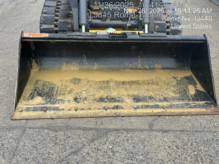 2025 JOHN DEERE 84" Bucket - John Deere