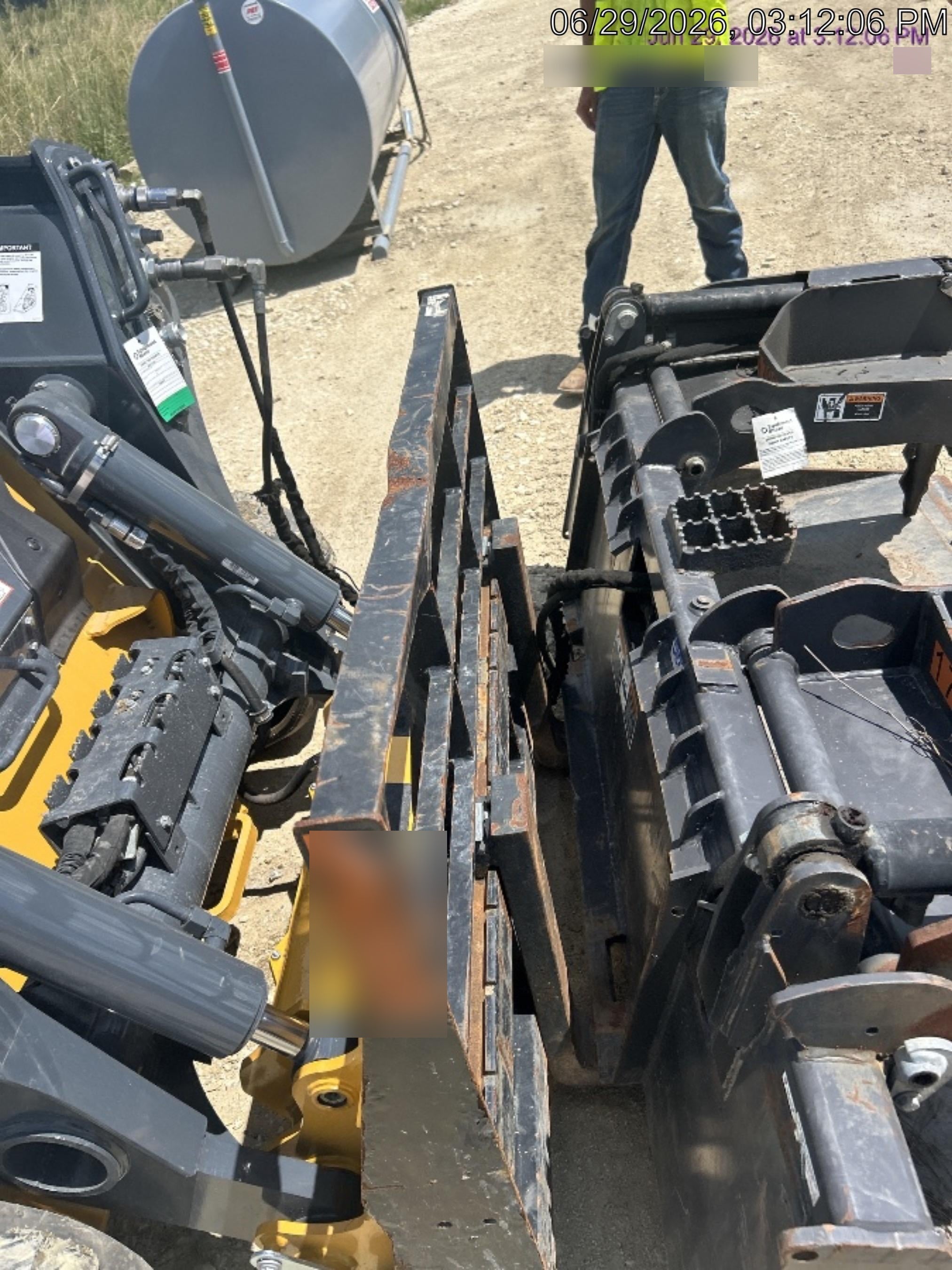 2024 ARROW MATERIAL HANDLING F5100CB