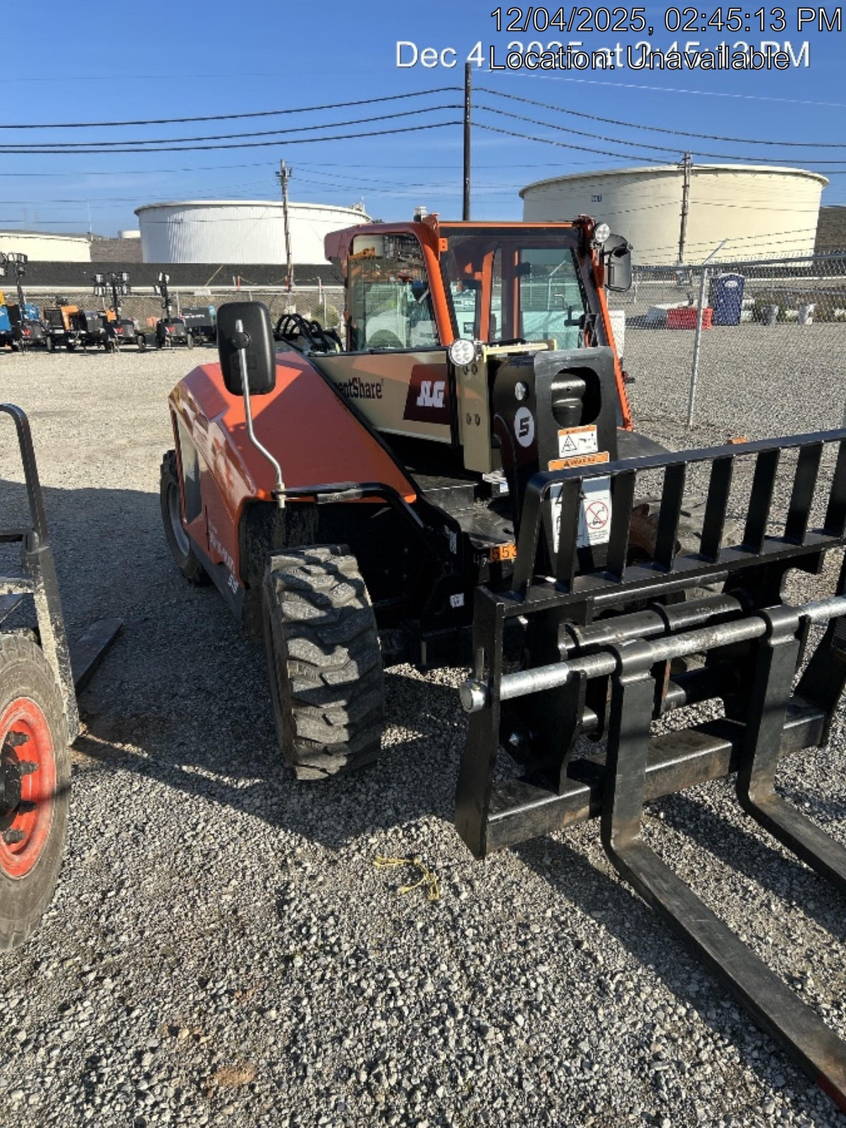 2025 JLG 519