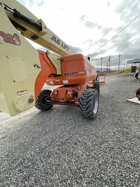 2020 JLG 800AJ