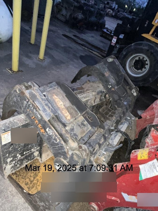 2020 PALADIN 76" Scrap Grapple Bucket - Paladin