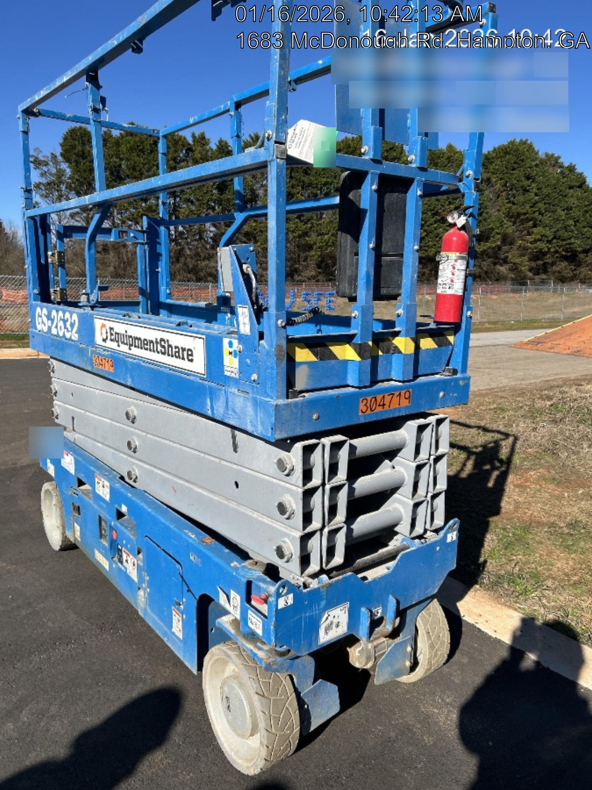 2023 GENIE GS-2632