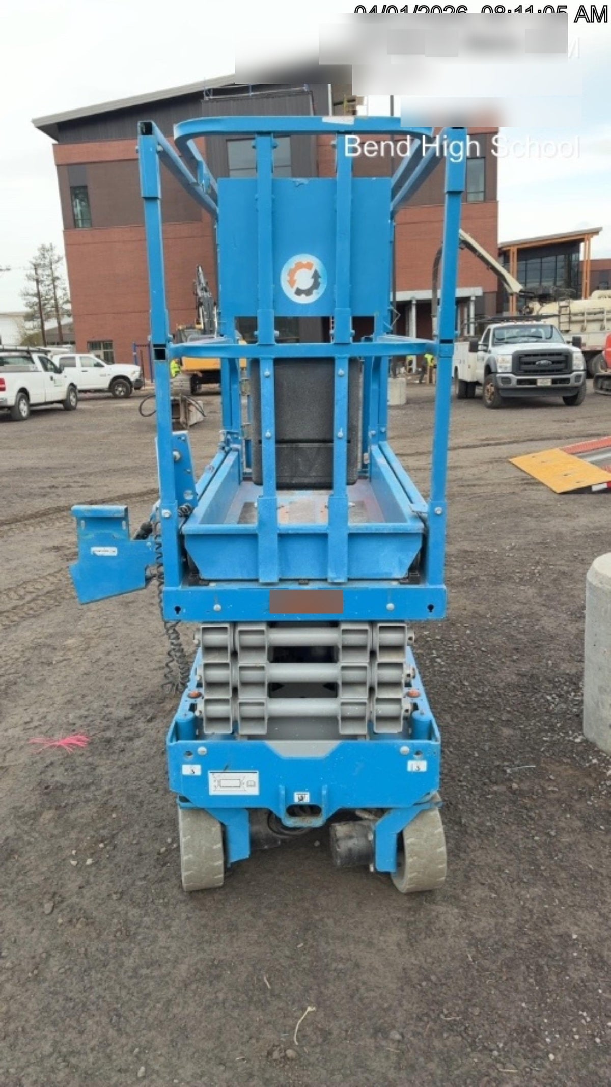 2020 Genie GS-1930 Solid Non Marking Tires, Beacon, Folding rails with half height swing gate, 800W Inverter