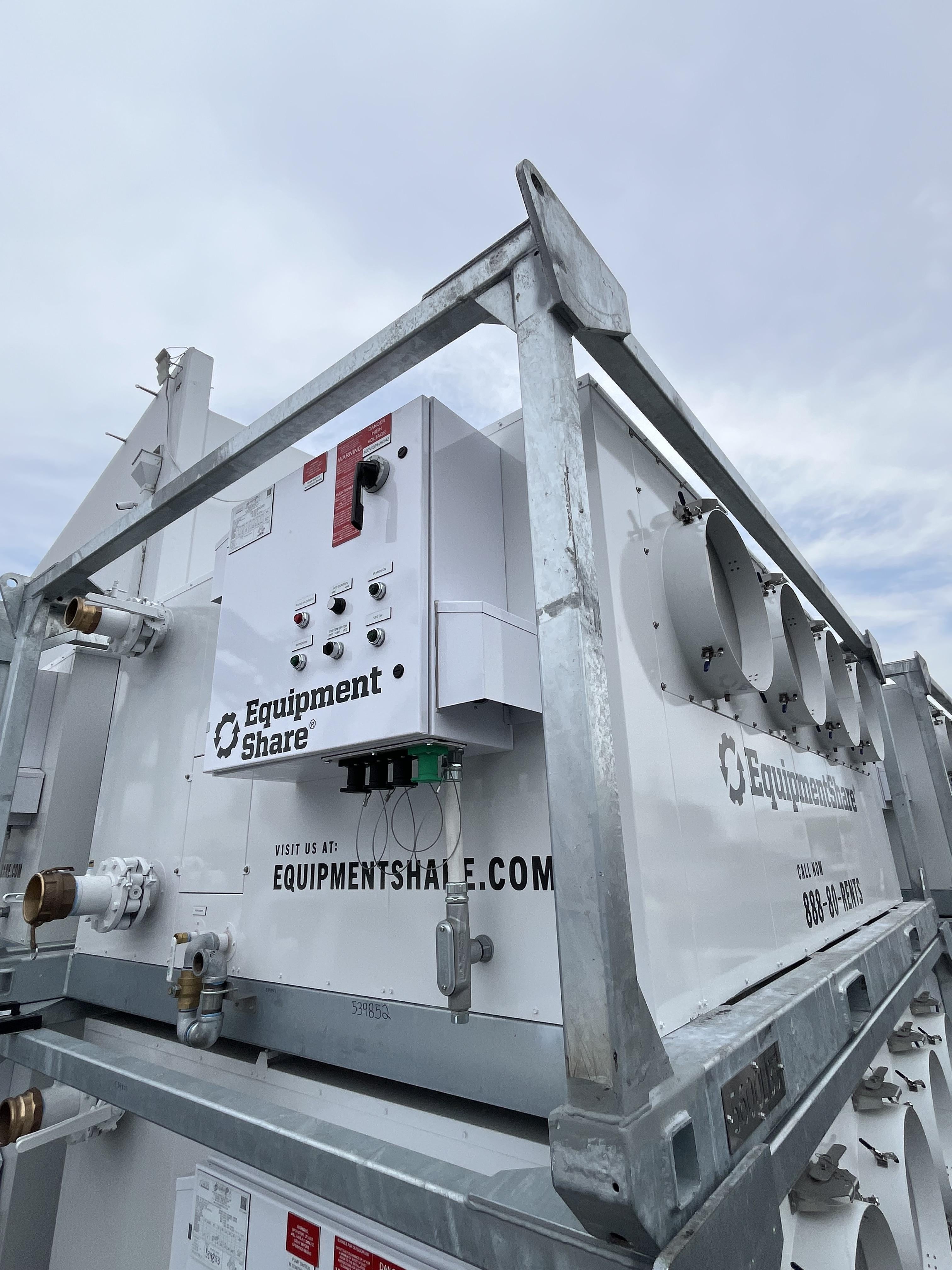 2025 CAPS PAHH-140TC-0NN0NN-5E5-P2-VG2CEUP