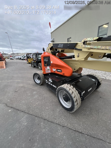2024 JLG E450AJ