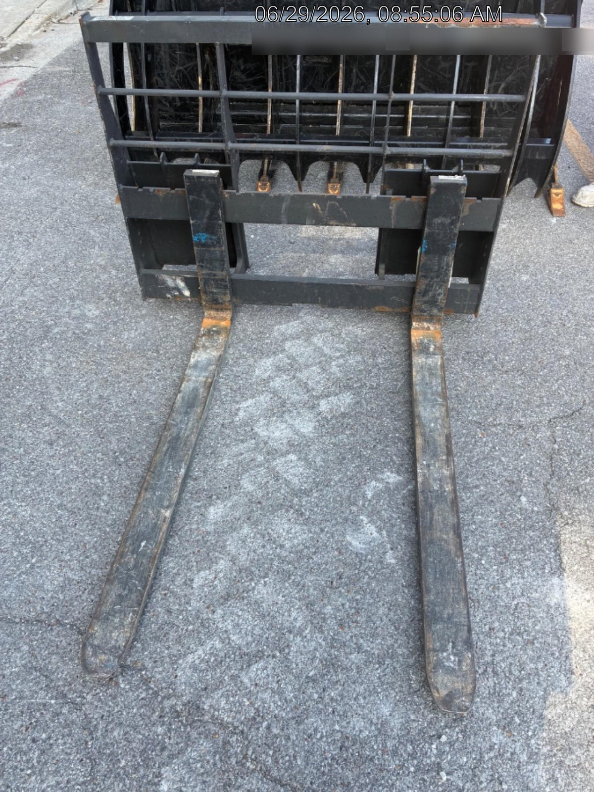 2026 ARROW MATERIAL HANDLING 72" Pallet Forks - Arrow