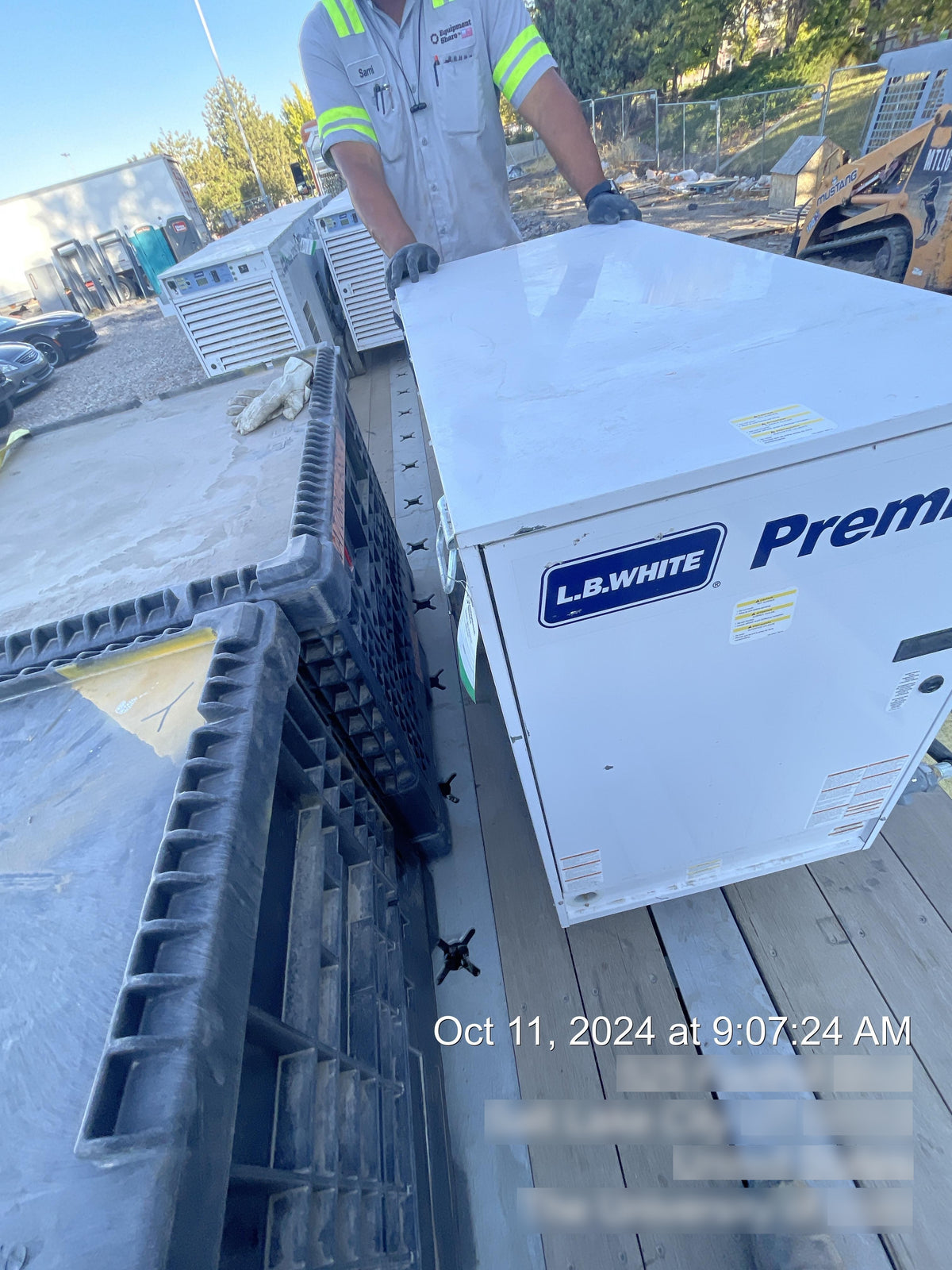 2023 LB WHITE Premier 350 DF 2.0 LINK