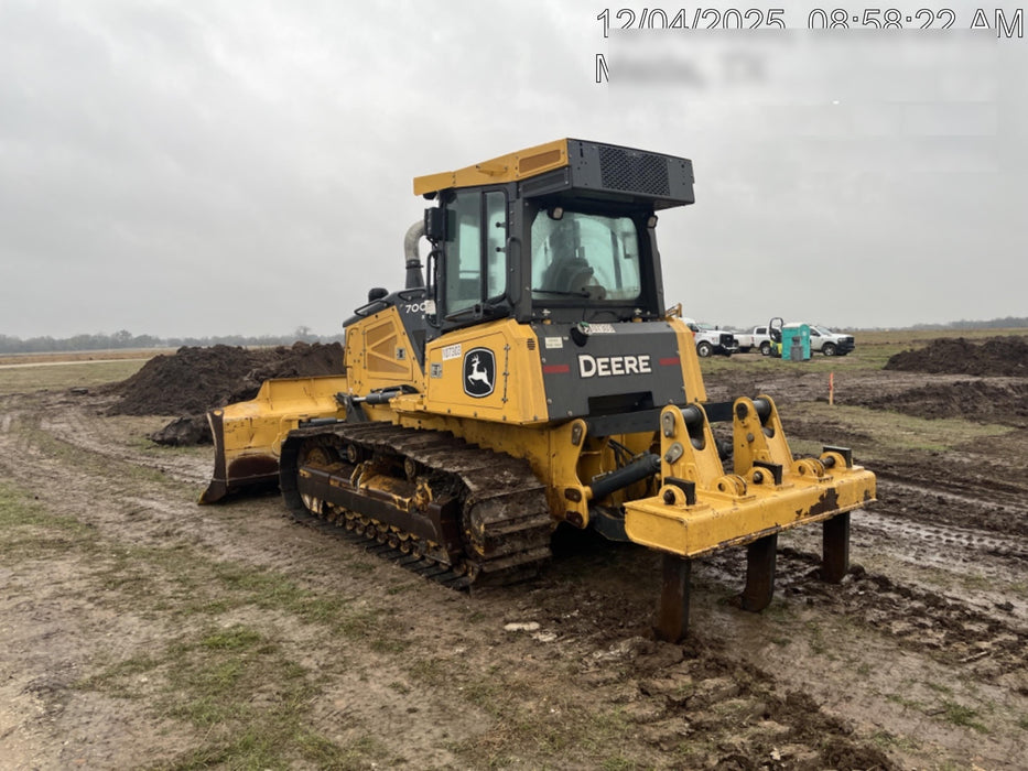 2020 JOHN DEERE 700L