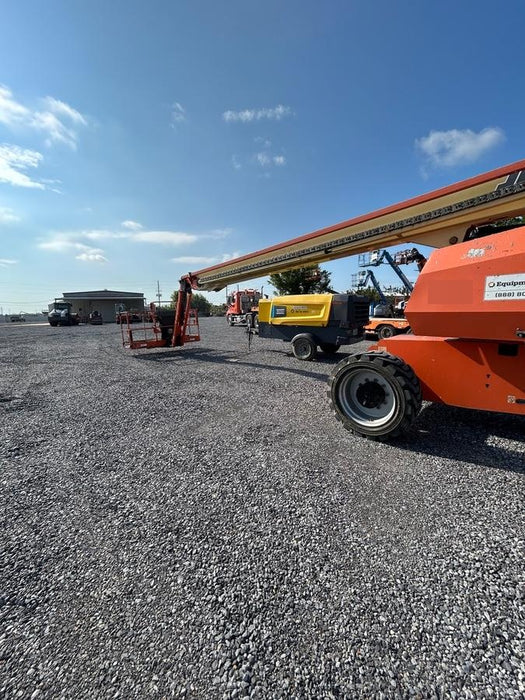 2019 JLG 860SJ