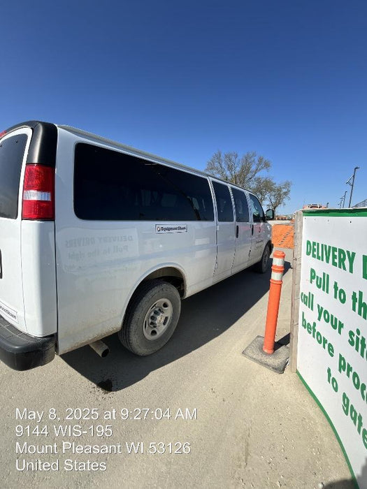 2023 CHEVROLET Express Van - Rental
