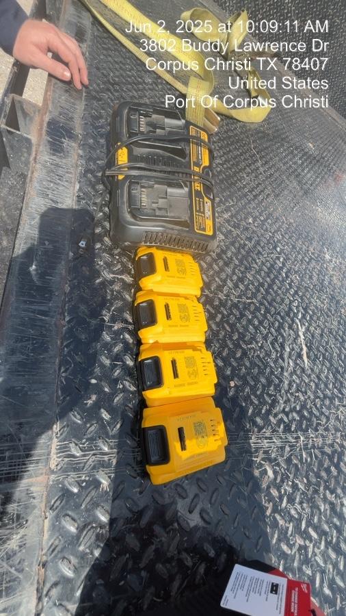 2023 DEWALT DCH273P2