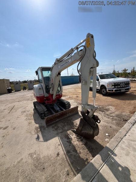 2024 TAKEUCHI TB235-2CR