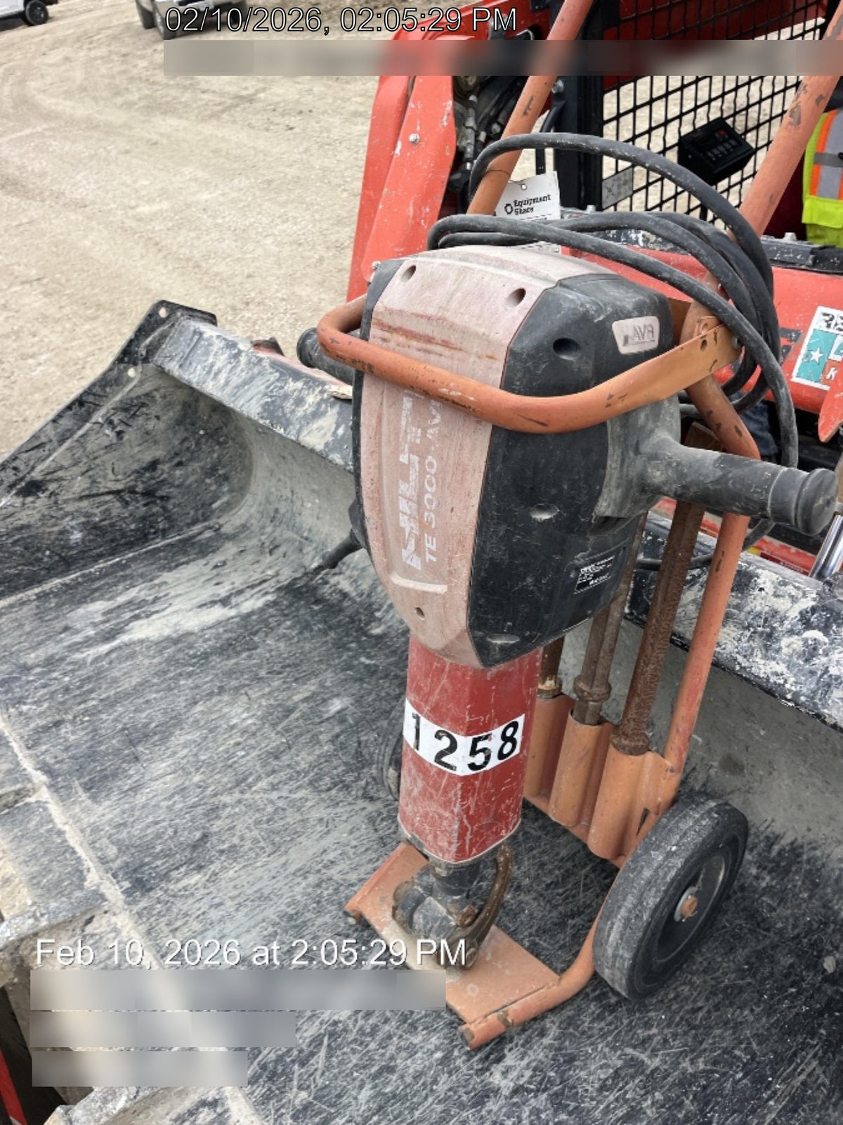2020 HILTI TE 3000-AVR