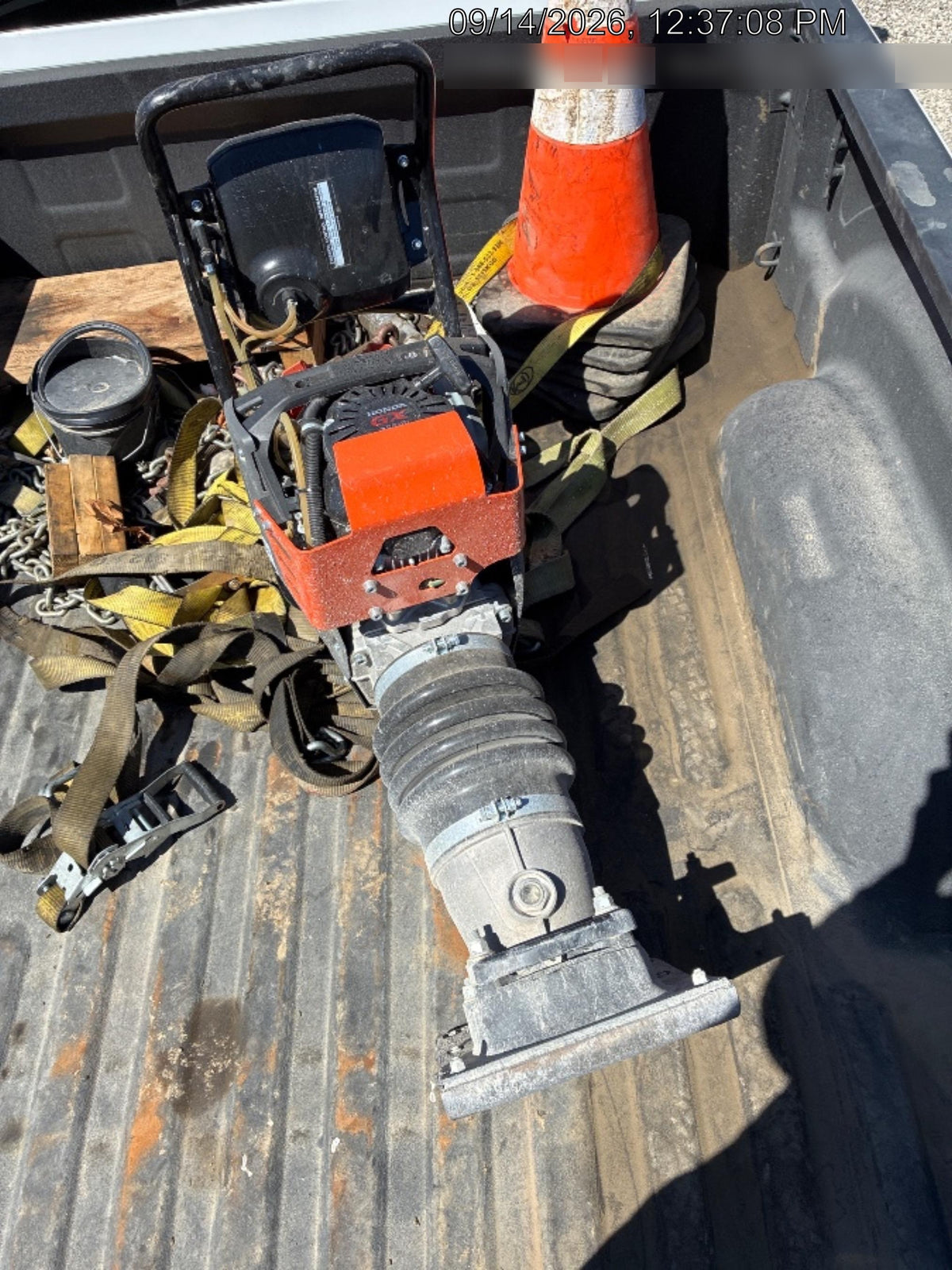 2024 HUSQVARNA LT6005