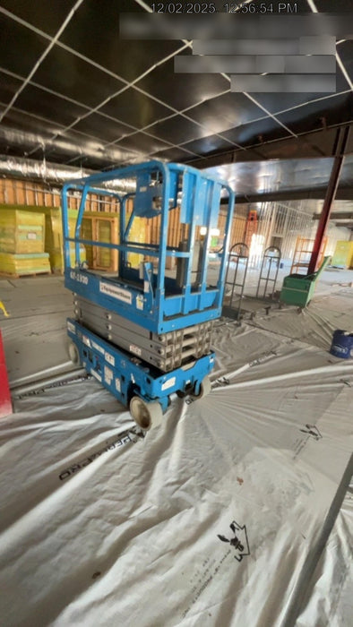 2019 Genie GS-1930 Fixed rails with chain Entry