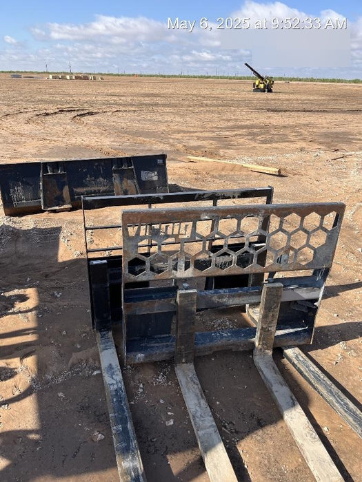 2025 ARROW MATERIAL HANDLING F5100CB