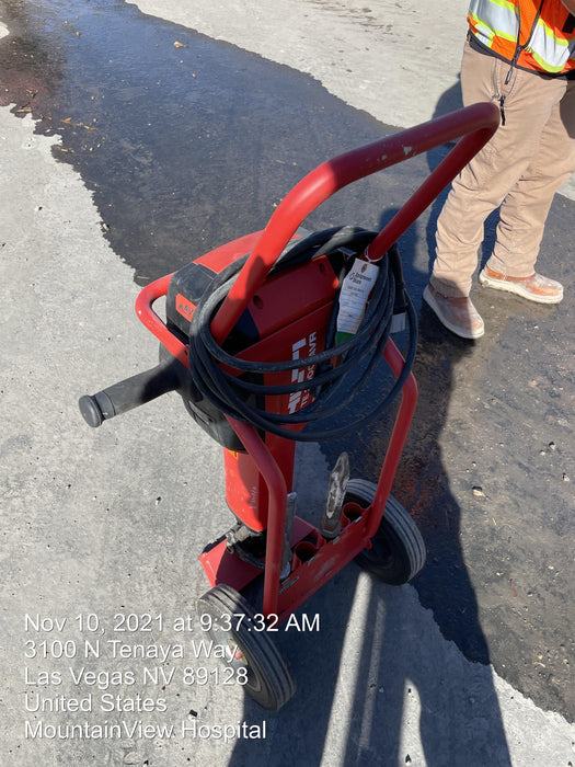 2020 HILTI TE 3000-AVR