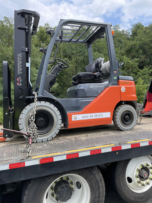 2022 TOYOTA 50-8FGU25