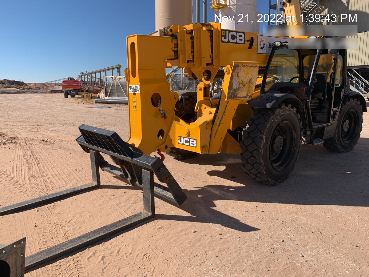 2022 JCB 512-56