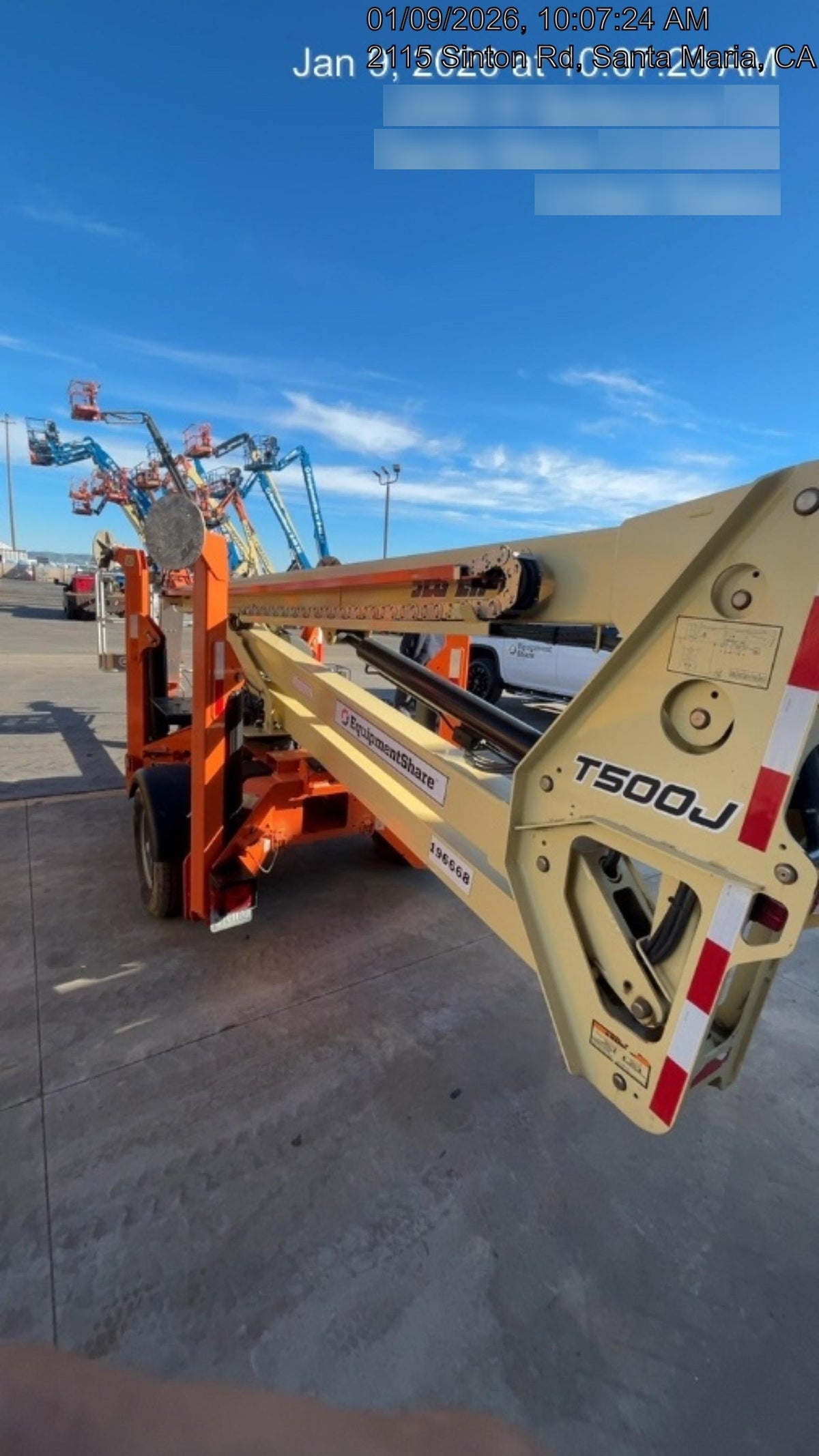 2021 JLG T500J