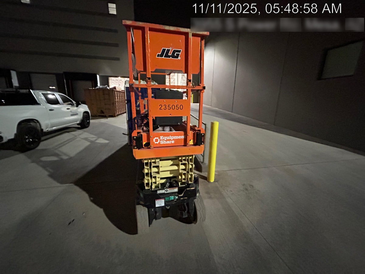 2022 JLG ES2632