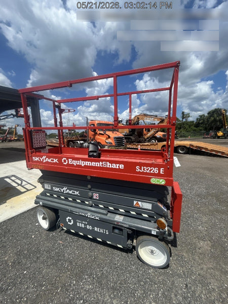2022 JLG ES2632