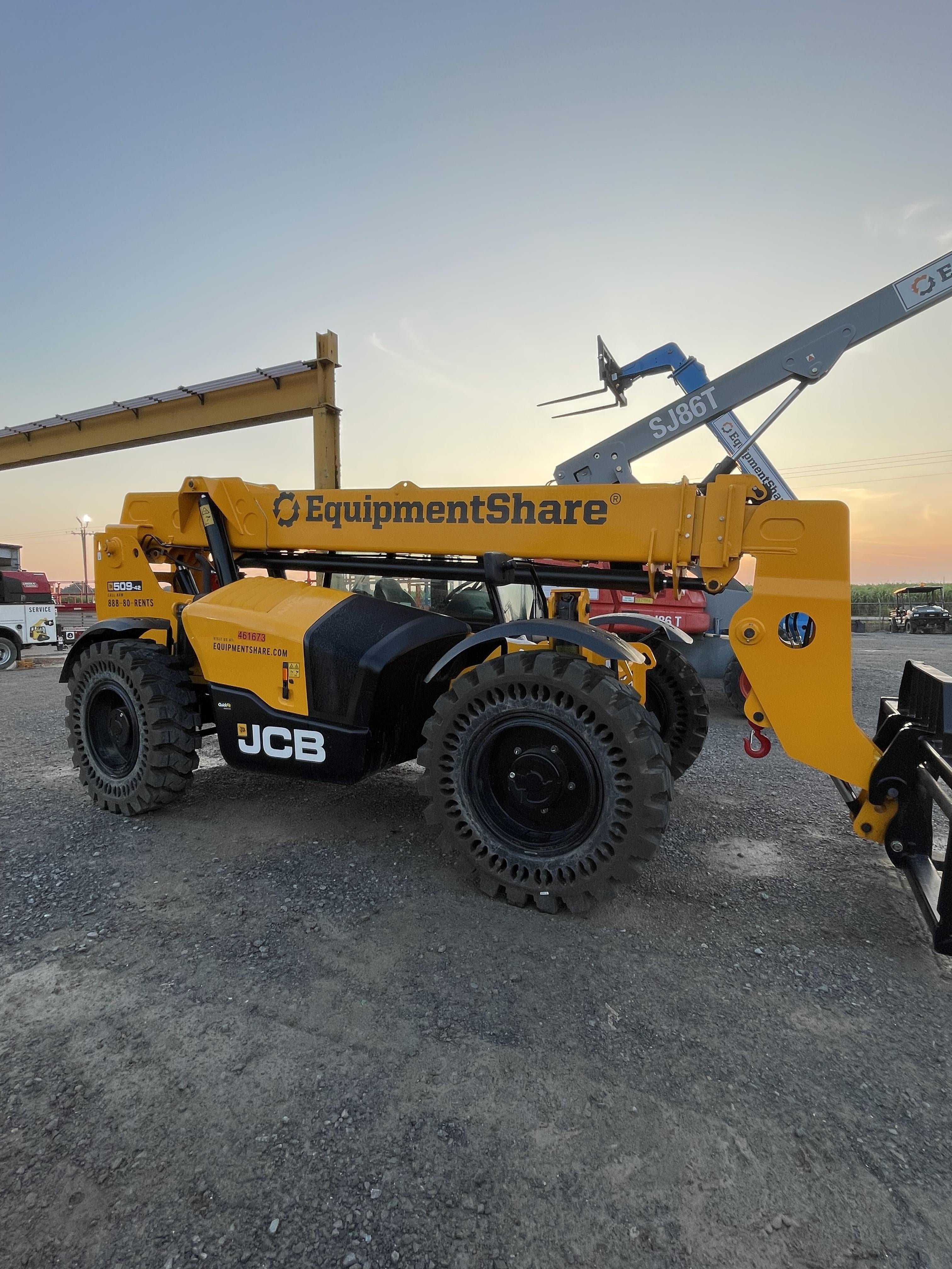 2024 JCB 509-42