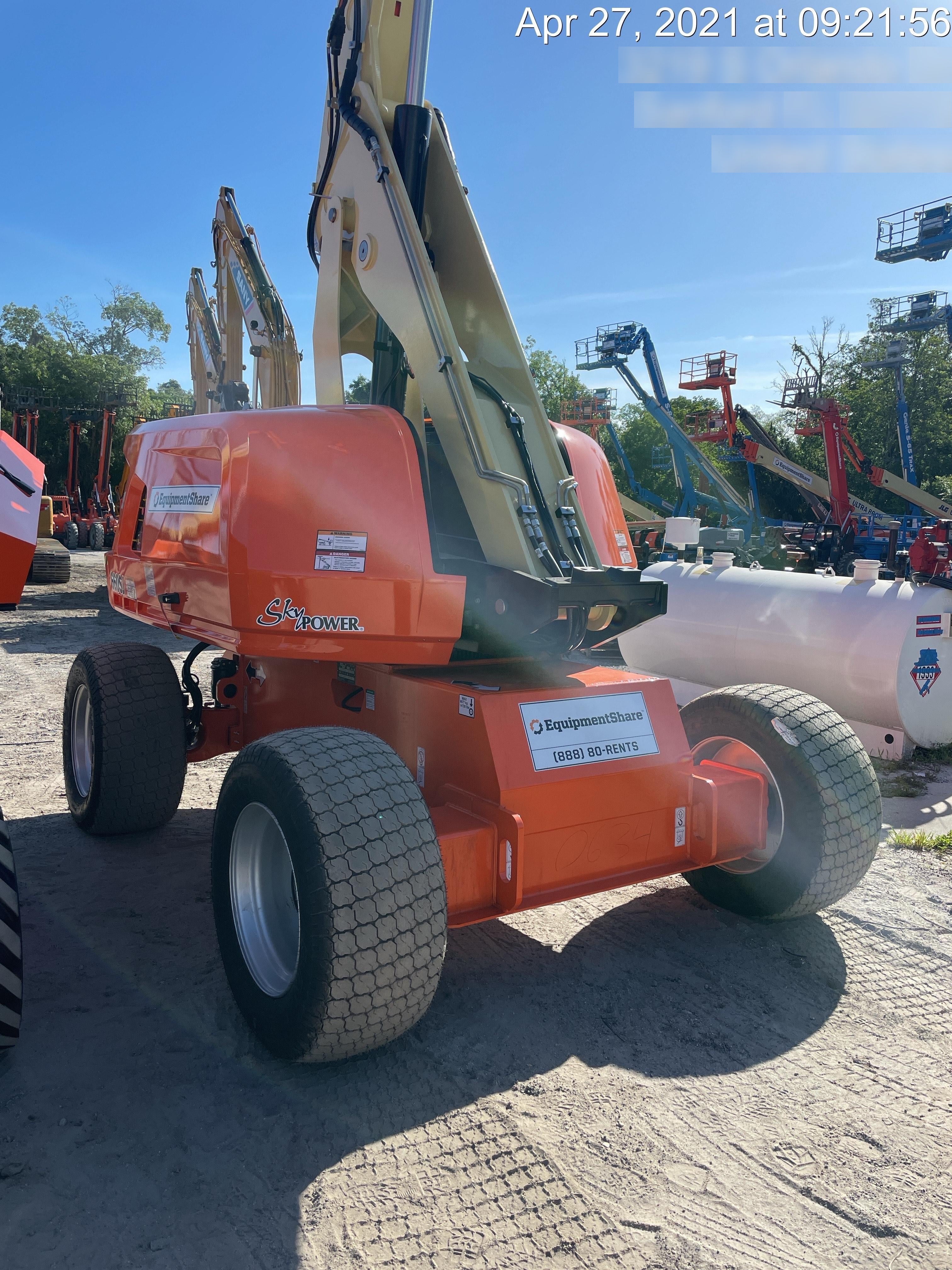 2021 JLG 660SJ