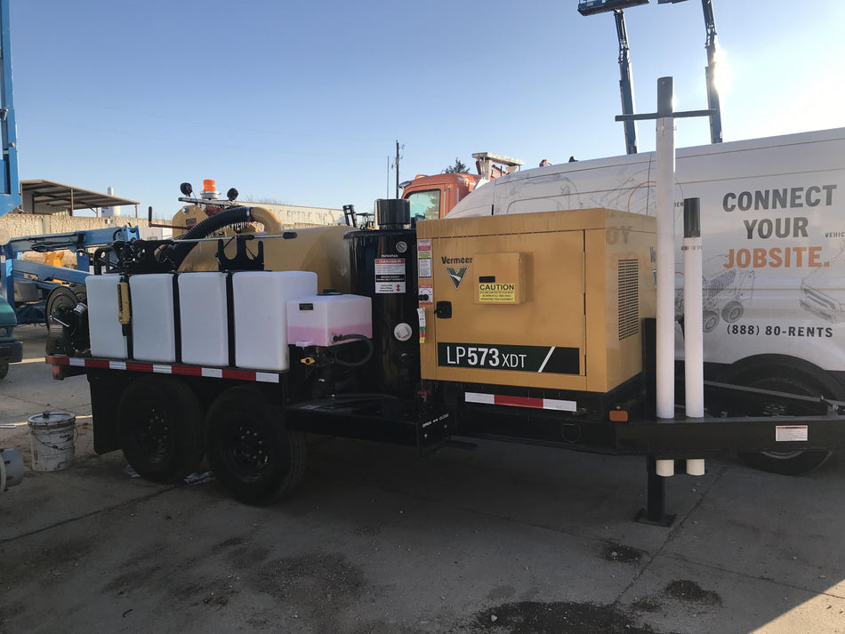 2022 VAC-TRON LP573XDT