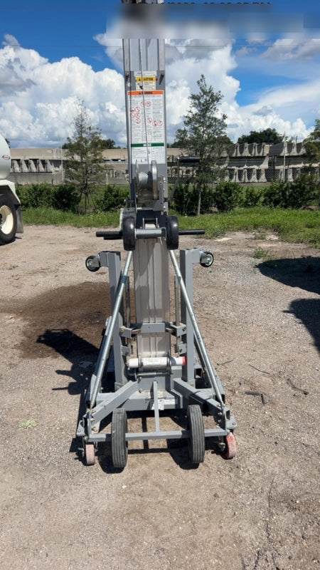 2025 GENIE SLC-18