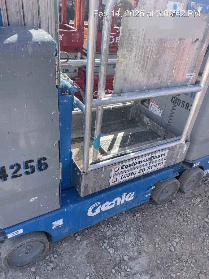 2017 GENIE GR-20