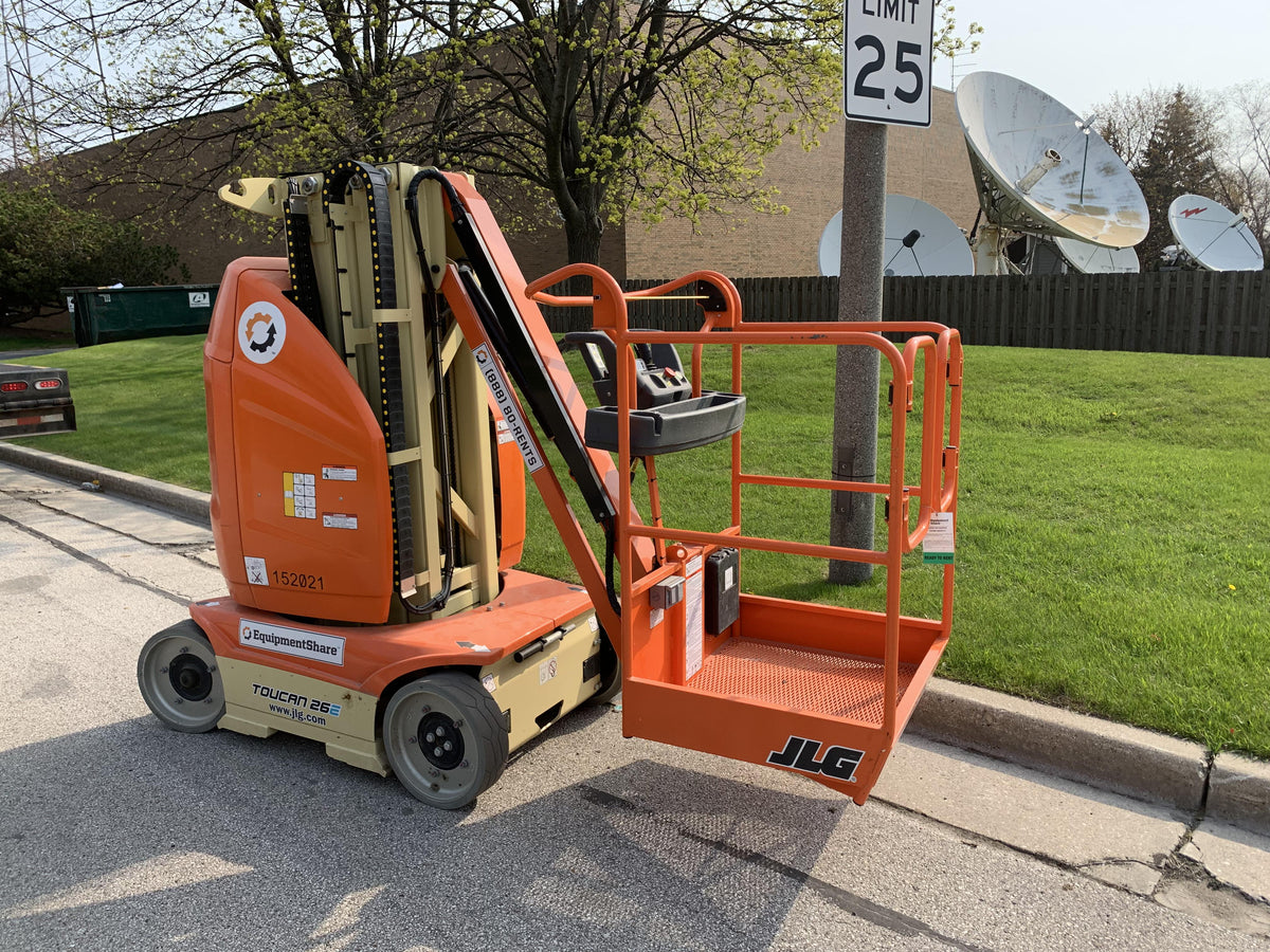 2021 JLG 26E