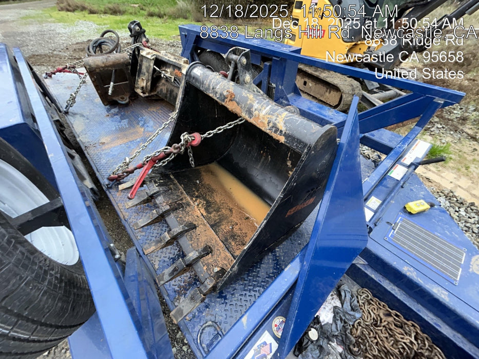 2025 TAKEUCHI 36" Bucket - Takeuchi