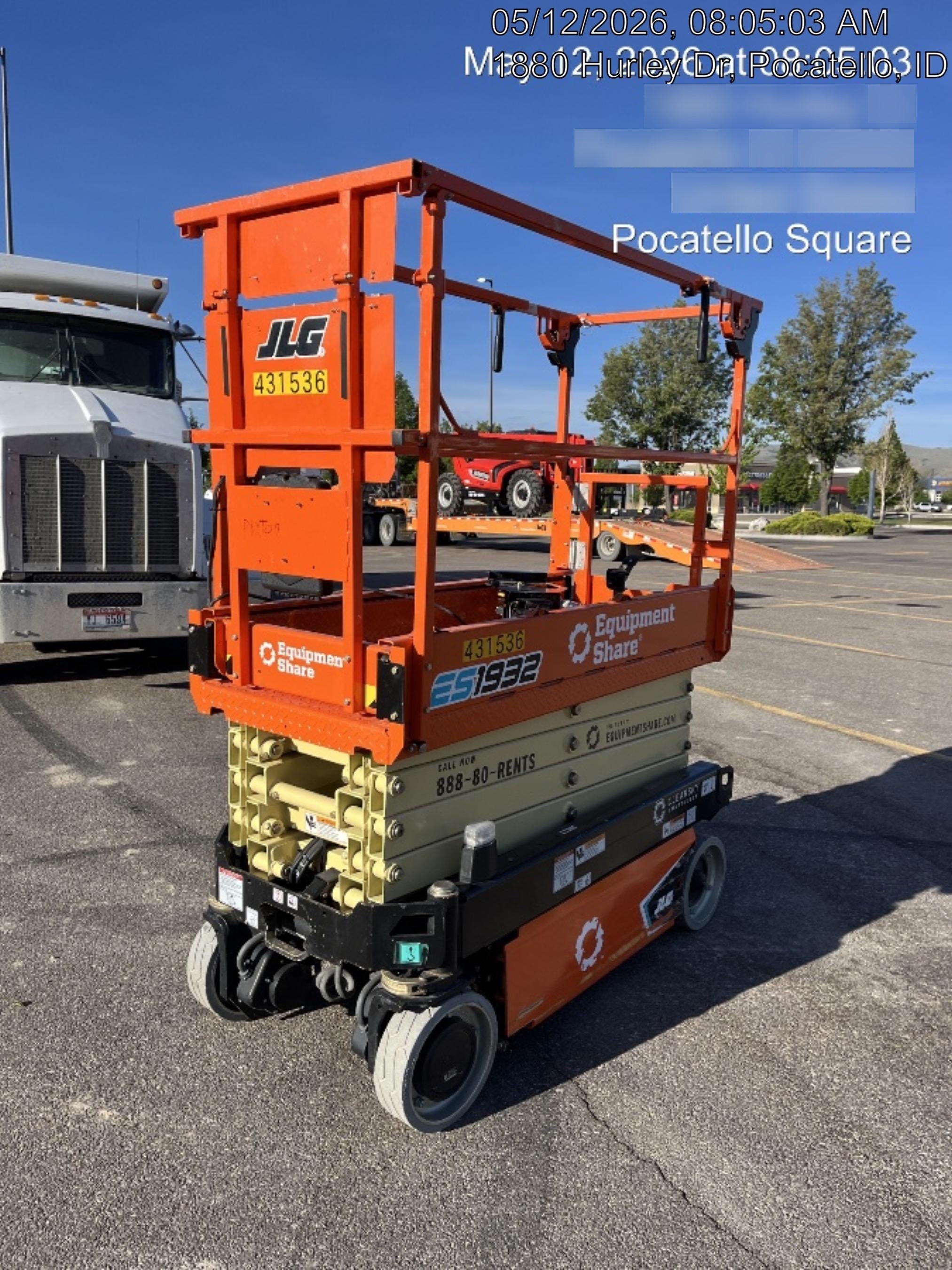 2024 JLG ES1932