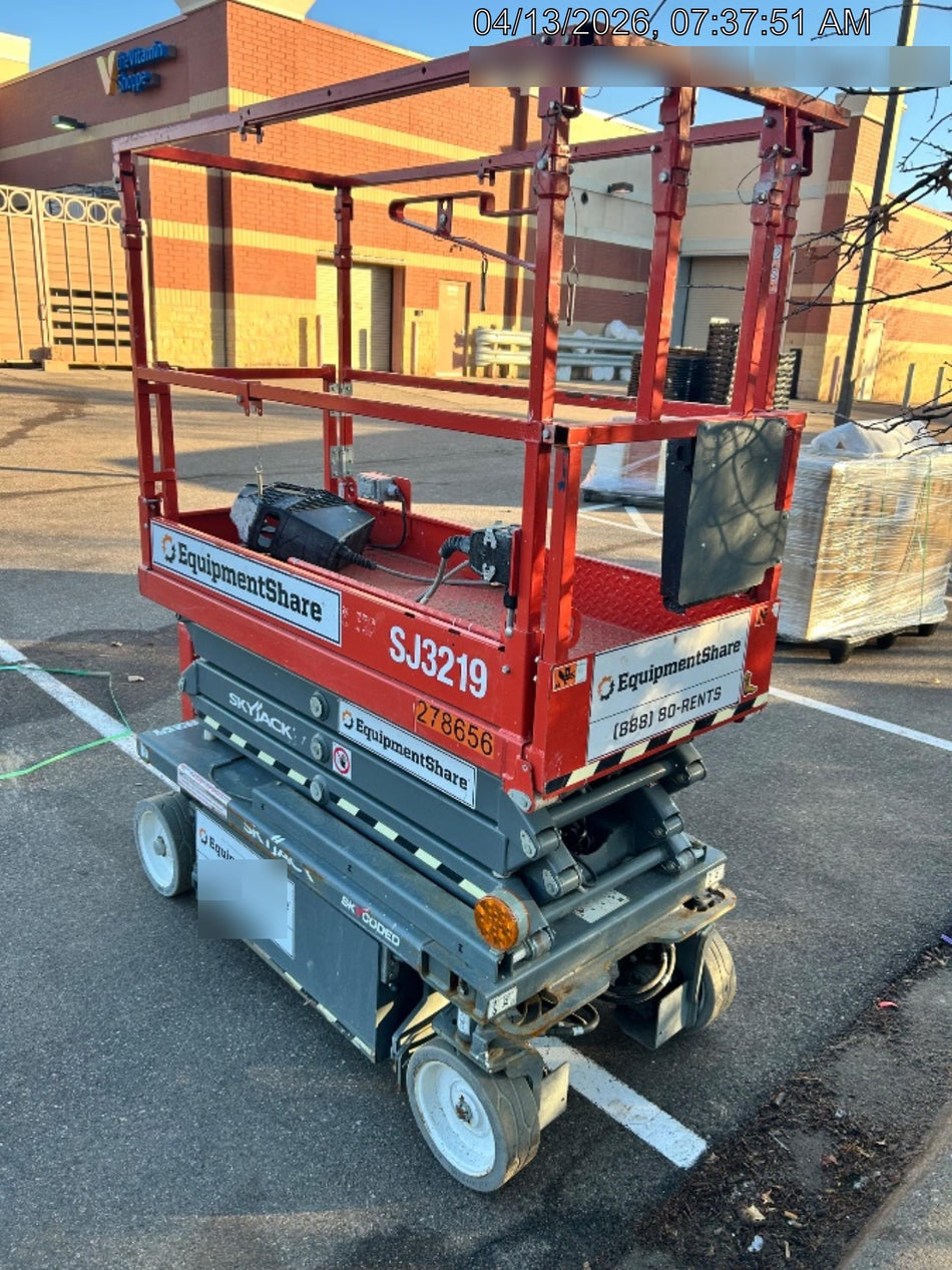 2023 SKYJACK SJ3219